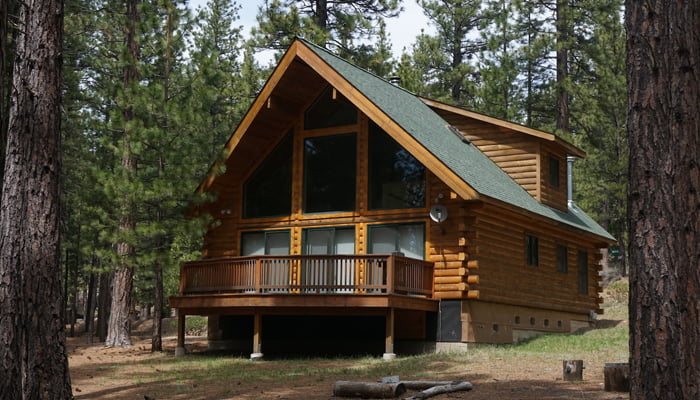 Cabin Seasons: Designing Spaces That Change With the Weather