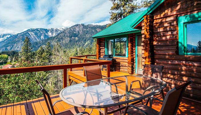 Top Mountain Cabin Rentals for Scenic Views and Outdoor Adventures Worldwide